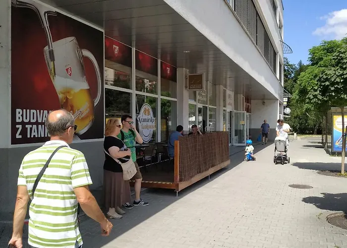 Design -garden & Comfort アパート *